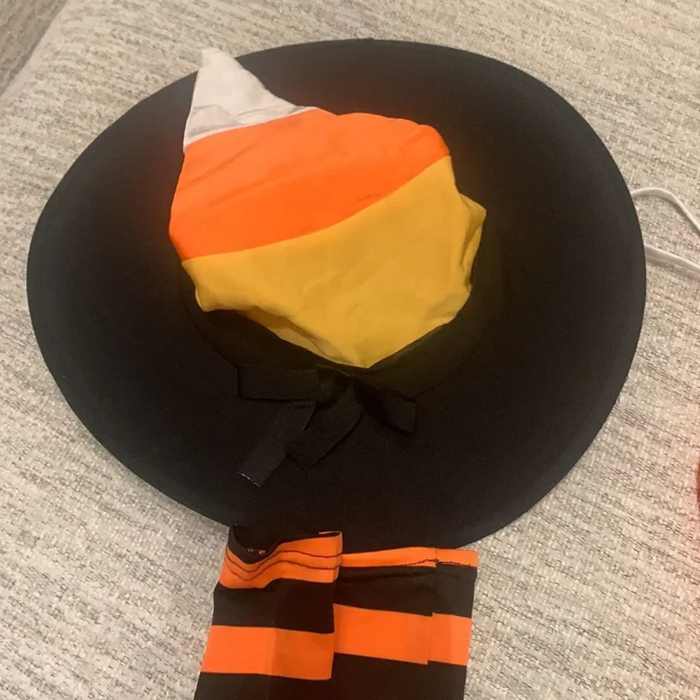 Candy corn witch costume kids size medium